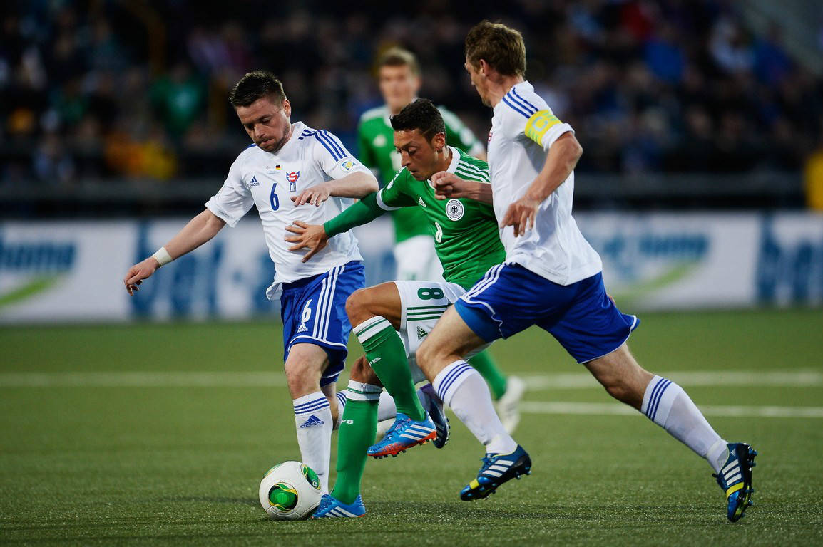 欧预赛关键一战罕见平局,对手实力相当的简单介绍 欧预赛关键一战罕见平局,对手实力相当的简单介绍