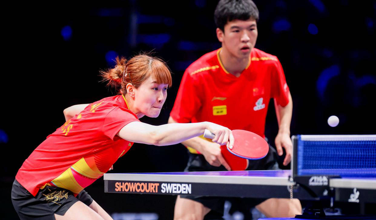 爱游戏官网-乒乓球双打赛上演绝杀，中国选手携手晋级