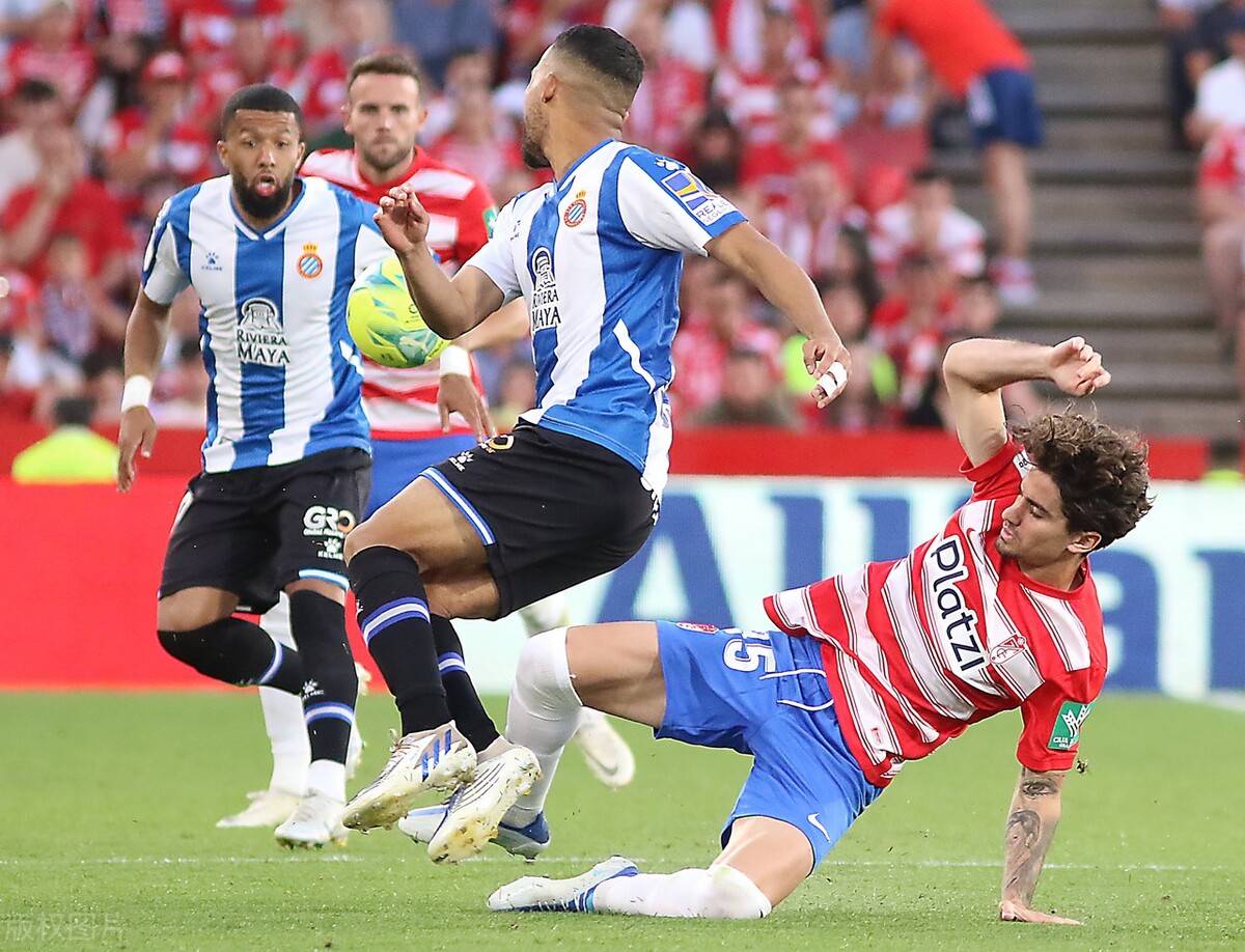 格拉纳达连续不胜，降级形势愈发严峻