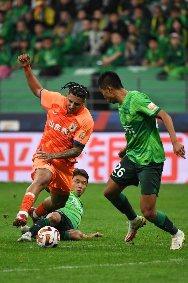 山东球队维持强势，联赛名列前茅