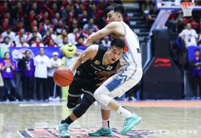 阿拉巴助攻带领球队逆转胜利 阿拉巴助攻带领球队逆转胜利