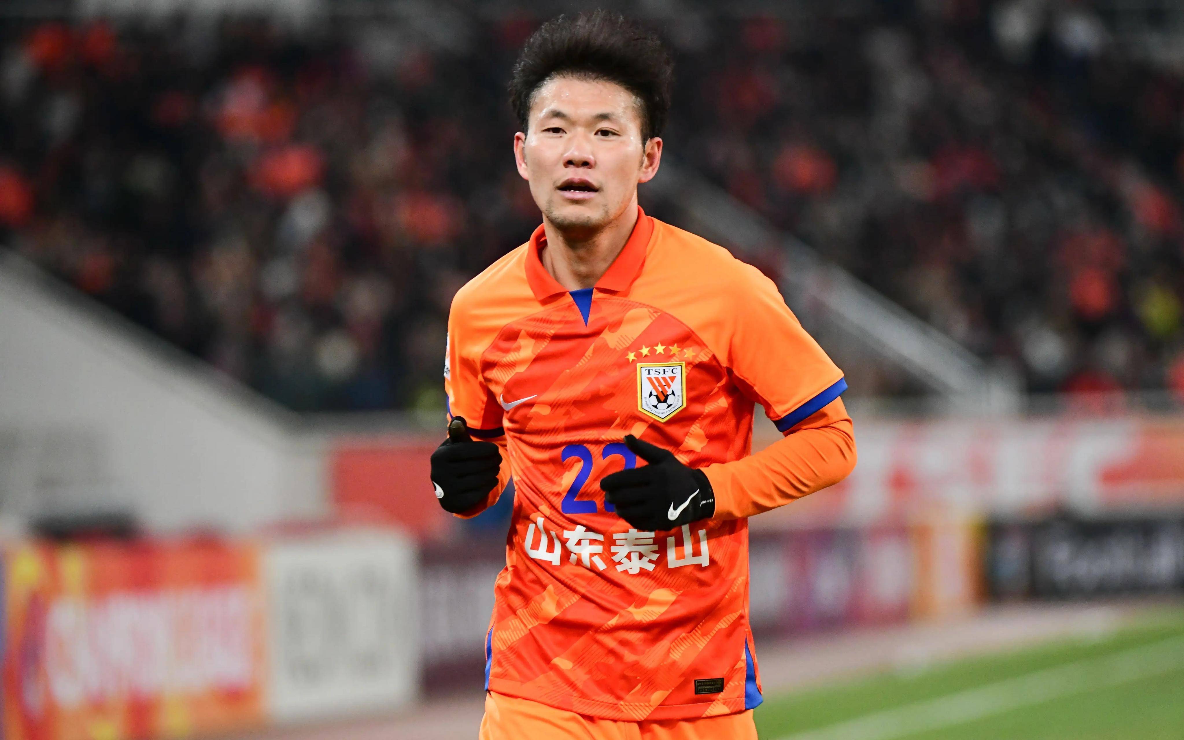 关于新晋球员在联赛中展现出色发挥的信息 关于新晋球员在联赛中展现出色发挥的信息