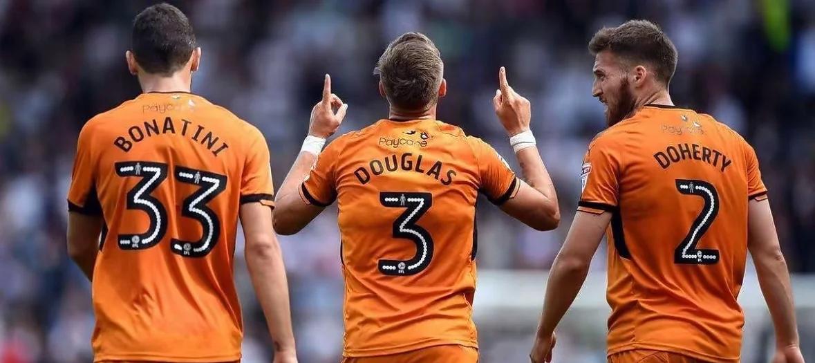 爱游戏登录入口-包含利物浦客场轻松击败狼队，连续取得胜利的词条