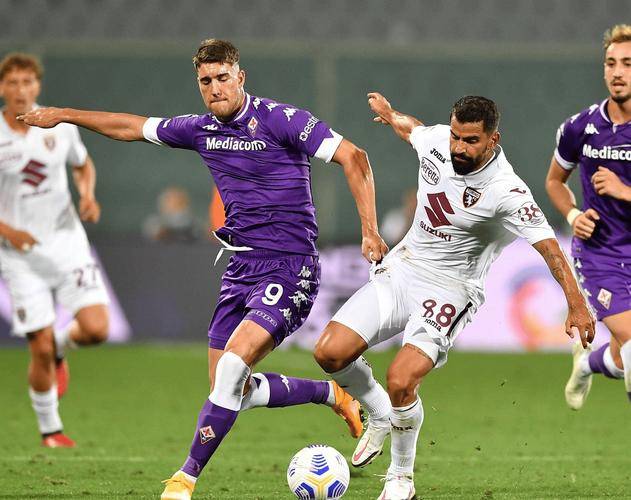 罗马客场遭遇佛罗伦萨，实力碰撞