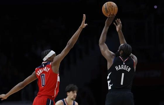 元宵FC取得胜利，取得关键分的简单介绍