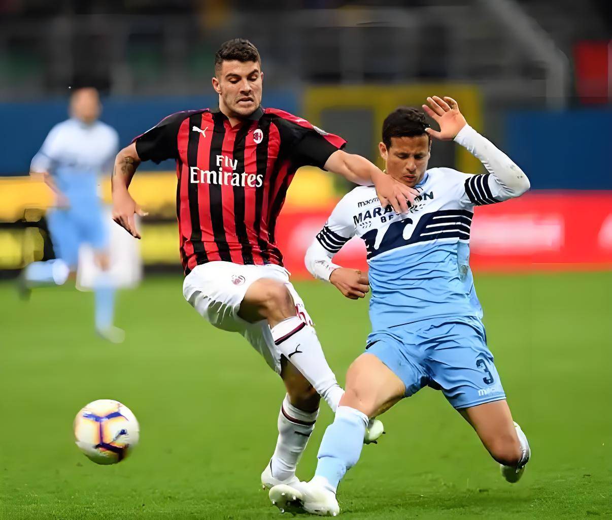 关于乌迪内斯主场不败AC米兰，保持不败纪录的信息