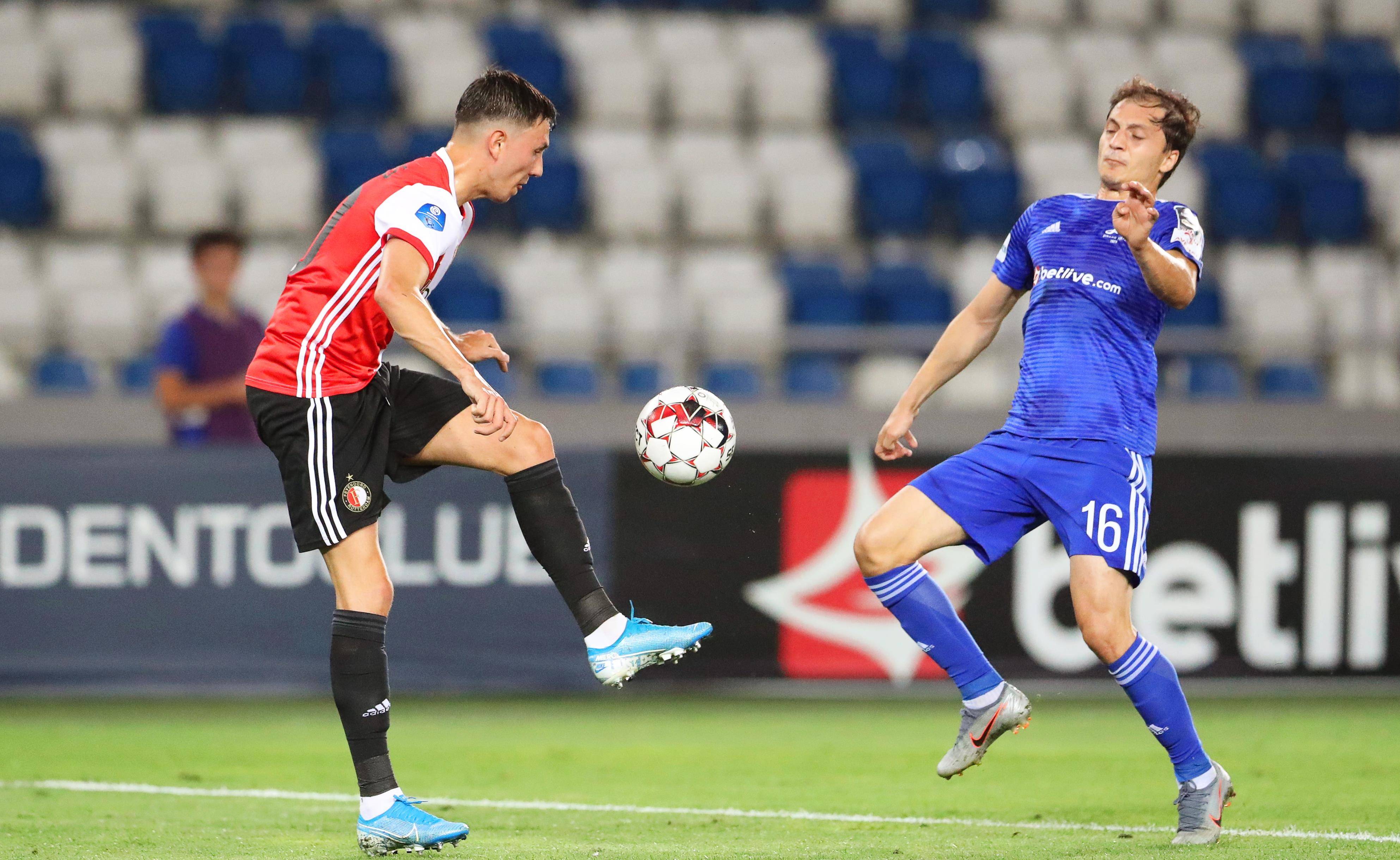 天津天津泰达将对阵荷兰PSV埃因霍温队，备战四强战的简单介绍